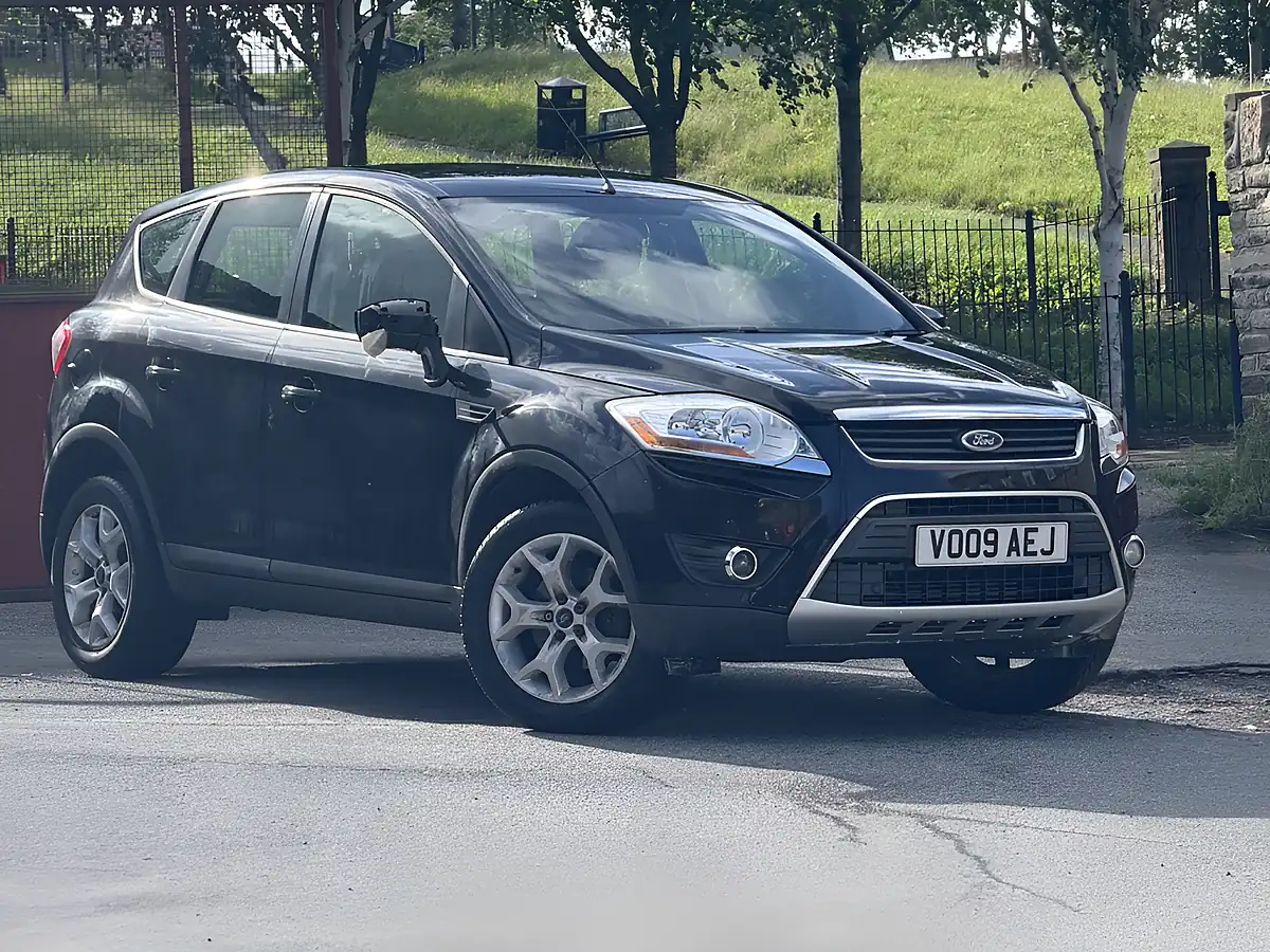 Used 2009 Ford Kuga Zetec Black - Front View