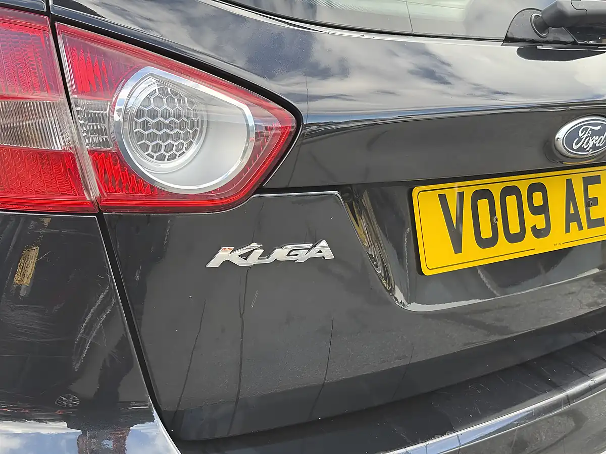 Used 2009 Ford Kuga Zetec Black - Interior and Exterior details 11