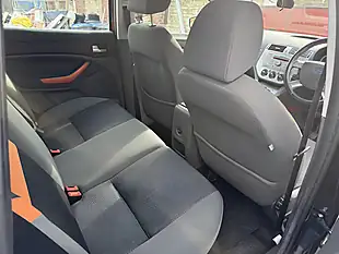 Used 2009 Ford Kuga Zetec Black - Interior and Exterior details 14