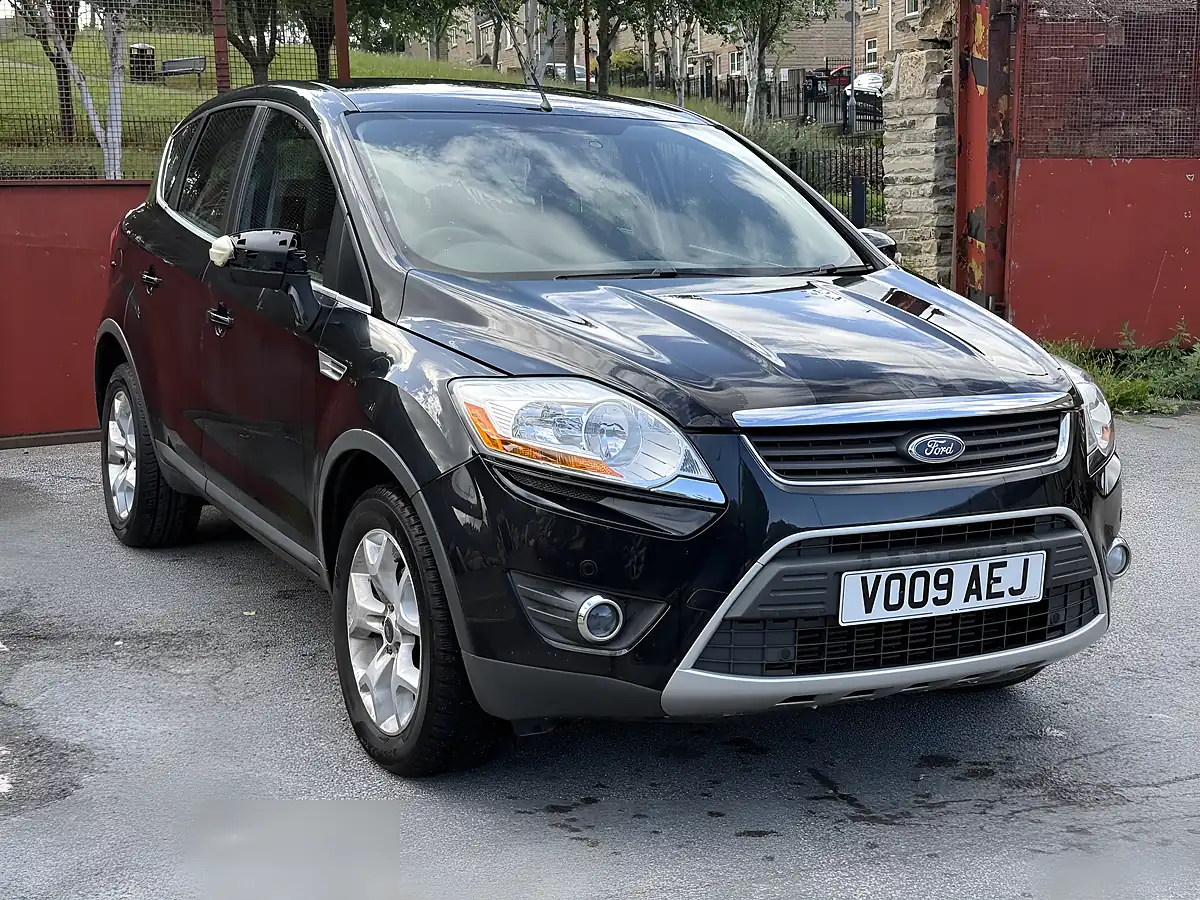 Used 2009 Ford Kuga Zetec Black - Interior and Exterior details 3