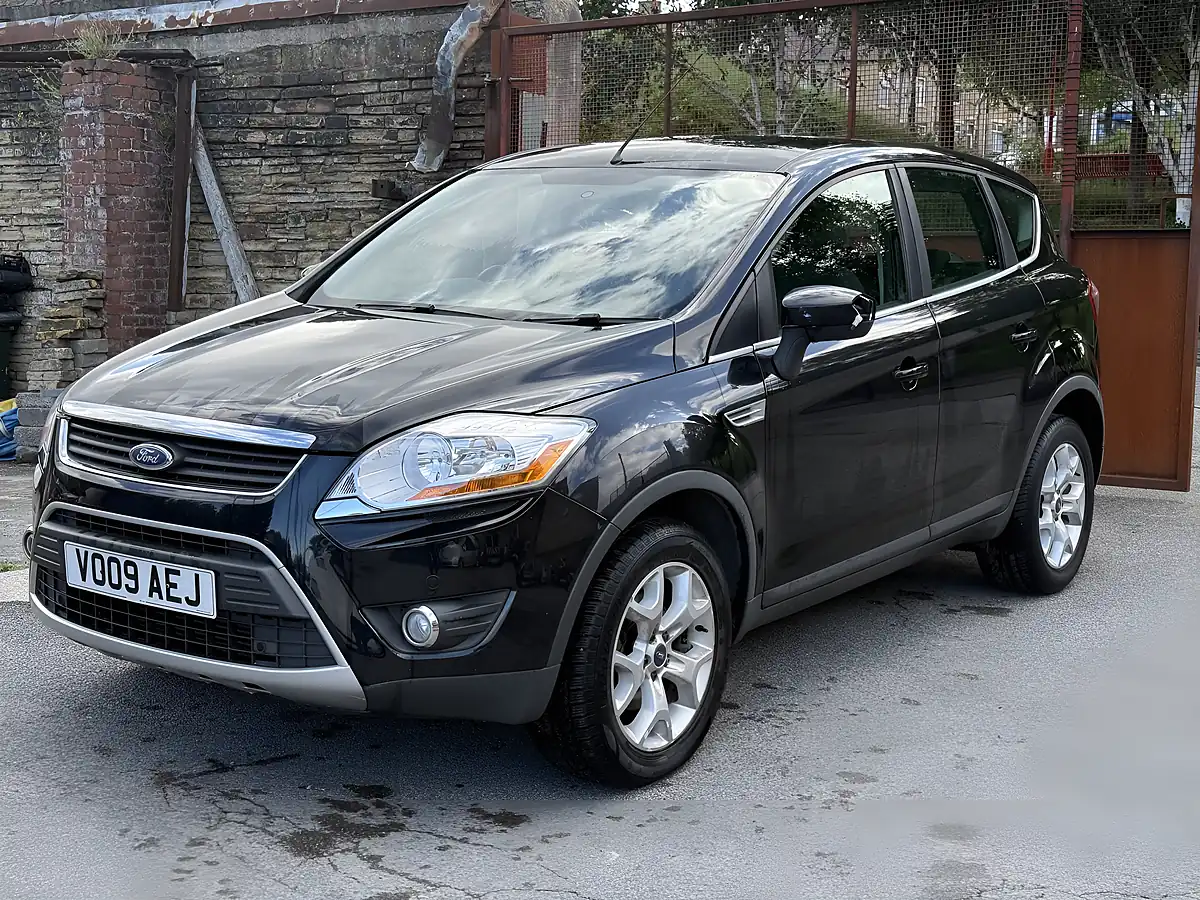 Used 2009 Ford Kuga Zetec Black - Interior and Exterior details 5