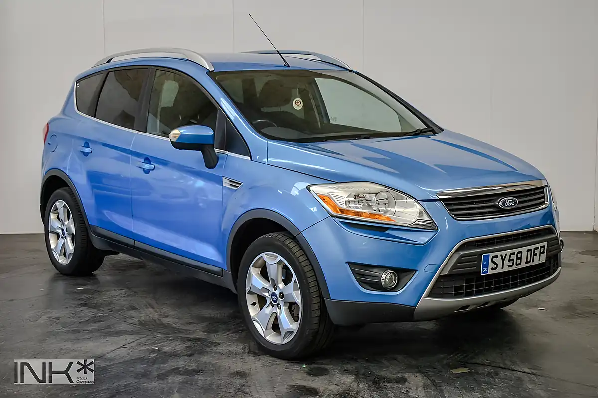 Used 2009 Ford Kuga Zetec Blue - Front View
