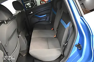 Used 2009 Ford Kuga Zetec Blue - Interior and Exterior details 11