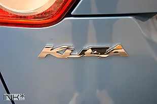 Used 2009 Ford Kuga Zetec Blue - Interior and Exterior details 19