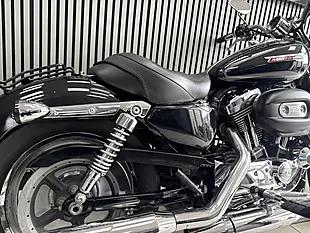 Used 2009 Harley-Davidson Xl 1200 Custom Sport Black - Interior and Exterior details 10
