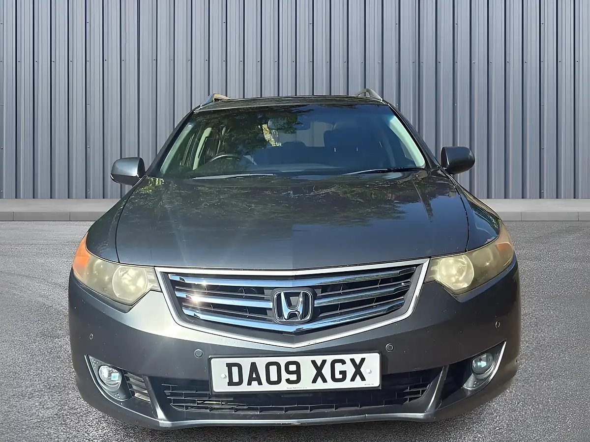 Used 2009 Honda Accord Ex Tourer Silver - Interior and Exterior details 2