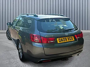 Used 2009 Honda Accord Ex Tourer Silver - Interior and Exterior details 4