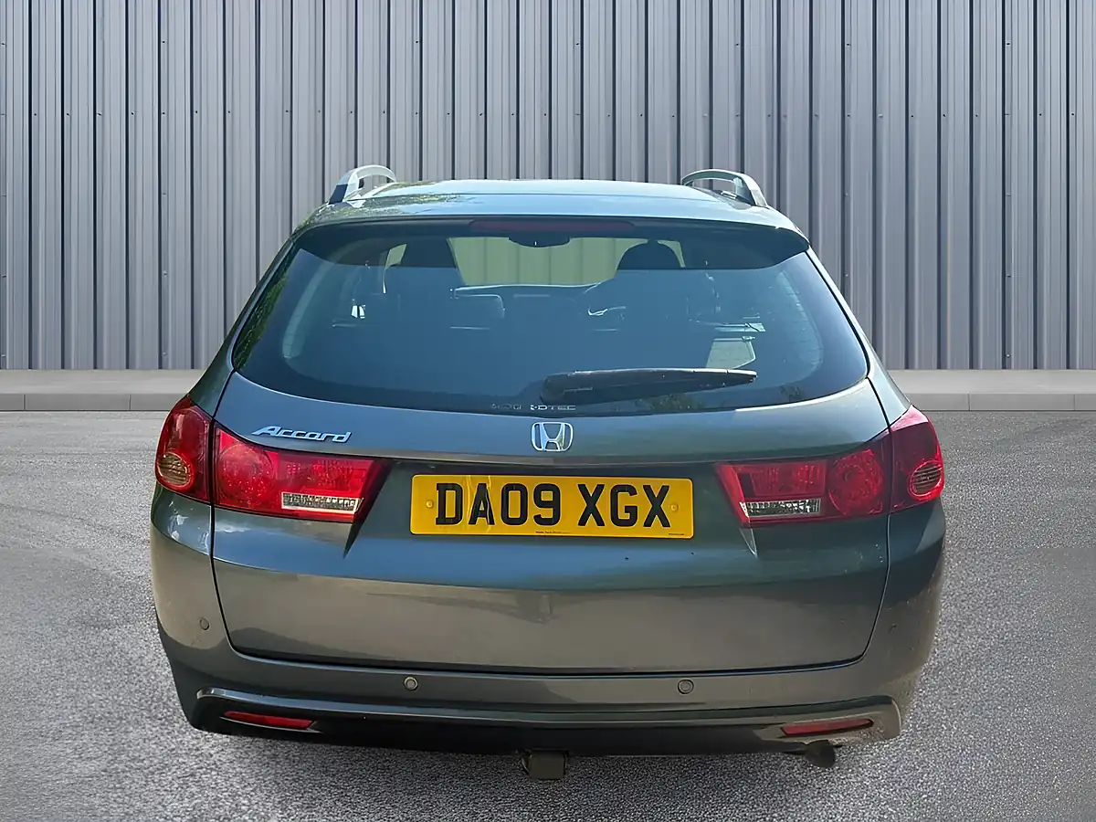 Used 2009 Honda Accord Ex Tourer Silver - Interior and Exterior details 5
