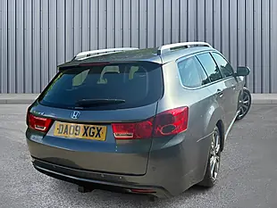 Used 2009 Honda Accord Ex Tourer Silver - Interior and Exterior details 6