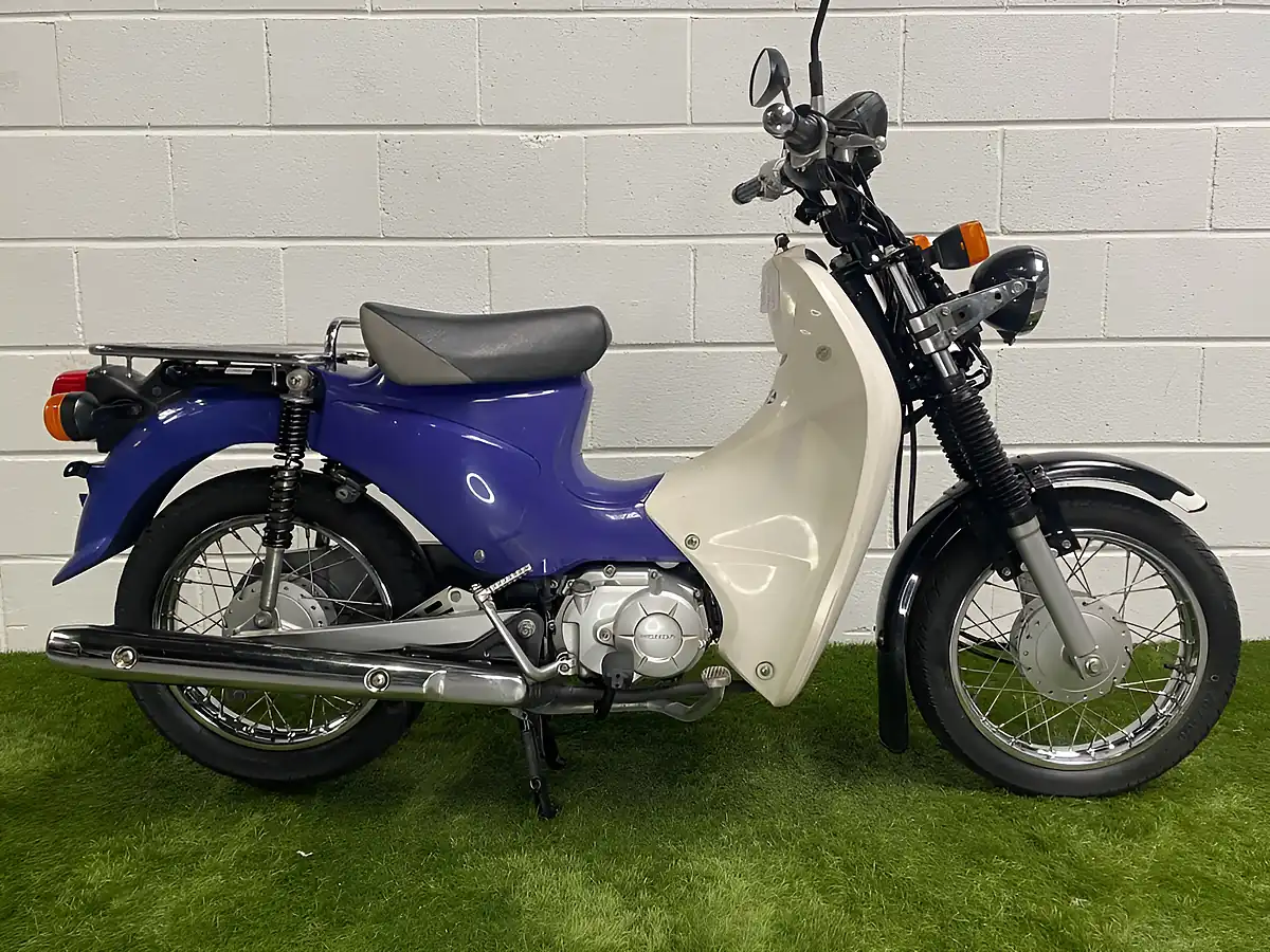 Used 2009 Honda c110 Pro Blue - Front View