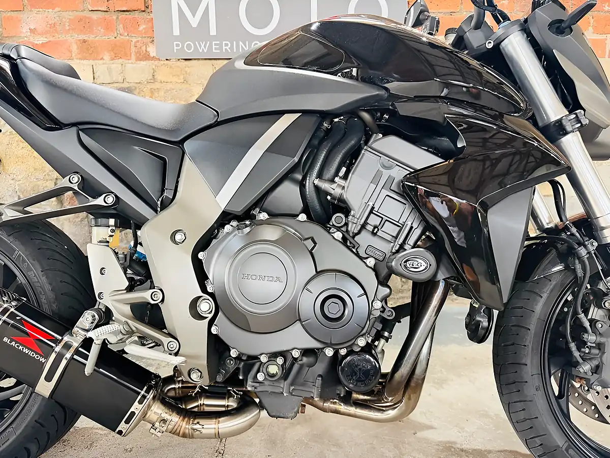 Used 2009 Honda CB1000R Abs Black - Interior and Exterior details 7