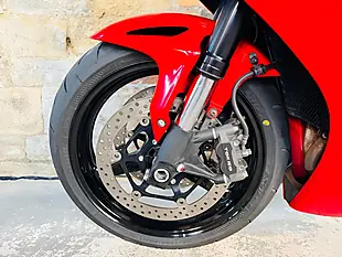 Used 2009 Honda Cbr1000rr Fireblade RR8 Red - Interior and Exterior details 11