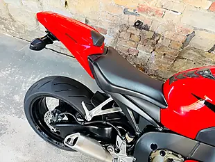 Used 2009 Honda Cbr1000rr Fireblade RR8 Red - Interior and Exterior details 6
