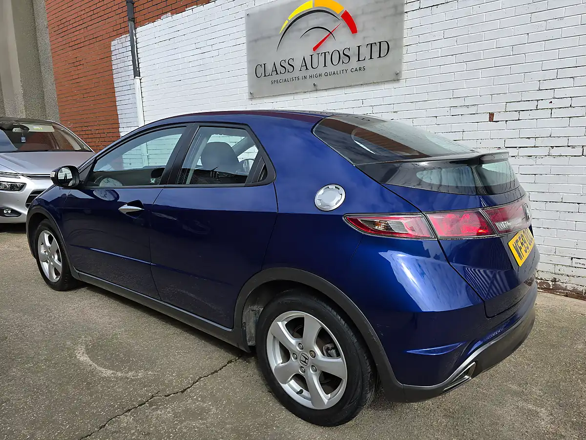 Used 2009 Honda Civic Se Blue - Interior and Exterior details 5