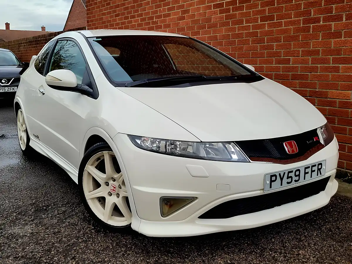 Used 2009 Honda Civic Type R Championship White - Interior and Exterior details 11