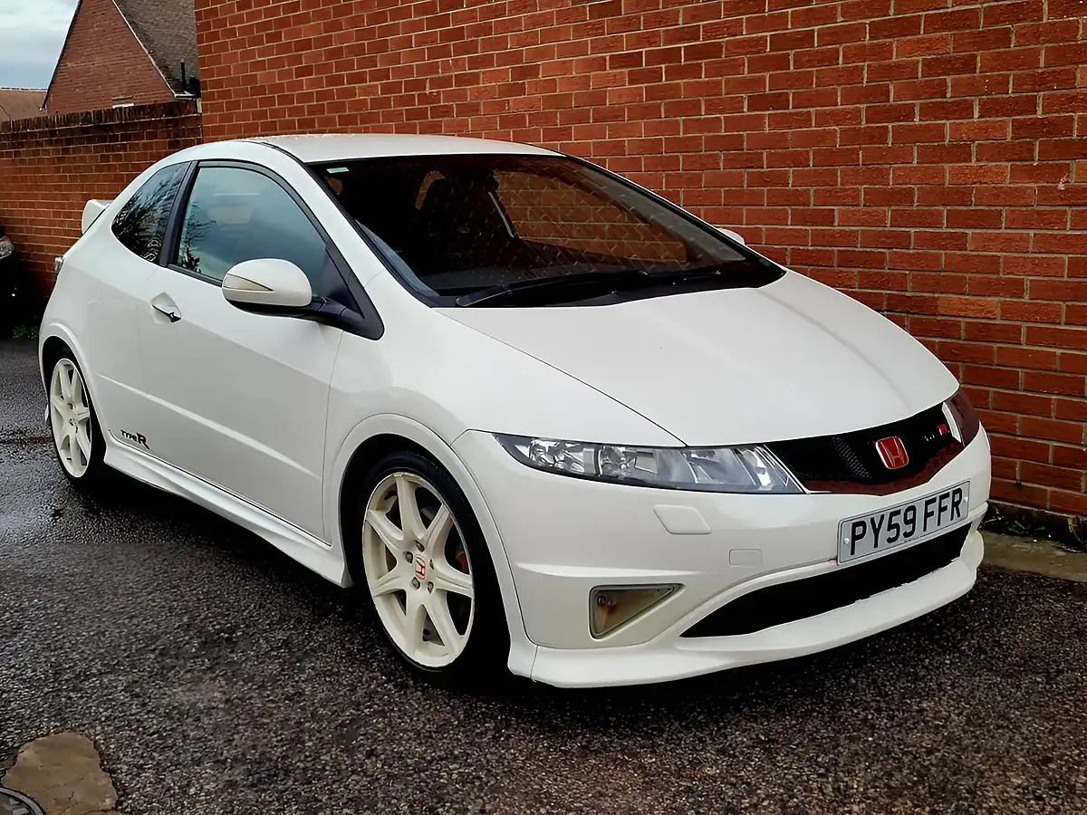 Used 2009 Honda Civic Type R Championship White - Interior and Exterior details 8