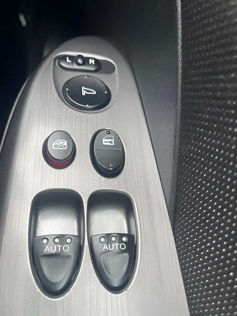 Used 2009 Honda Civic Type S Red - Interior and Exterior details 18
