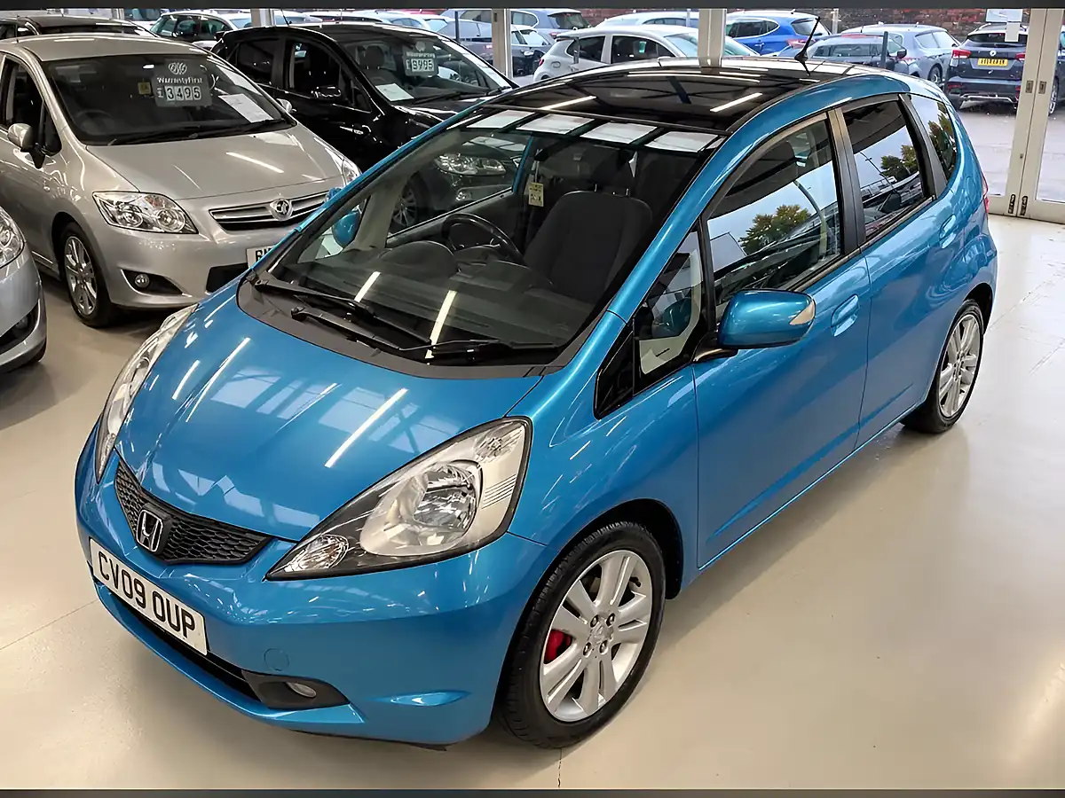 Used 2009 Honda Jazz Ex Blue - Interior and Exterior details 2