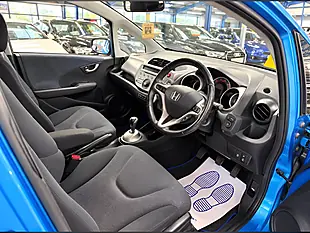 Used 2009 Honda Jazz Ex Blue - Interior and Exterior details 20