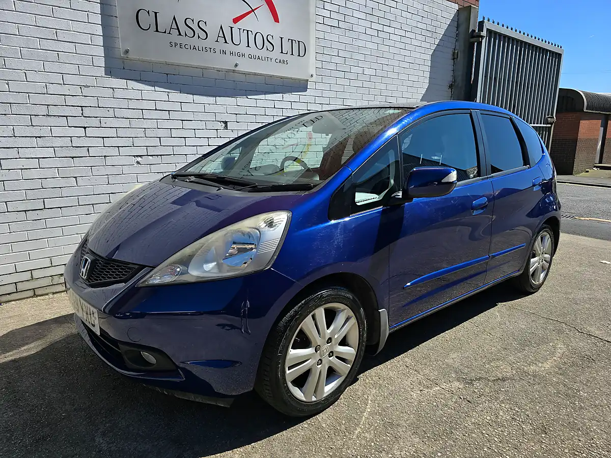 Used 2009 Honda Jazz Ex I-Shift Blue - Interior and Exterior details 7
