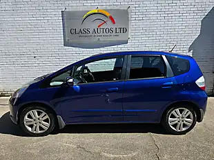Used 2009 Honda Jazz Ex I-Shift Blue - Interior and Exterior details 8