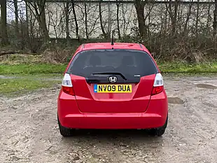 Used 2009 Honda Jazz Ex Red - Interior and Exterior details 5