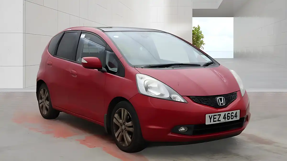 Used 2009 Honda Jazz Ex Red - Front View