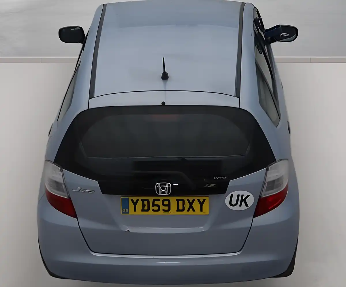 Used 2009 Honda Jazz Se Blue - Interior and Exterior details 9
