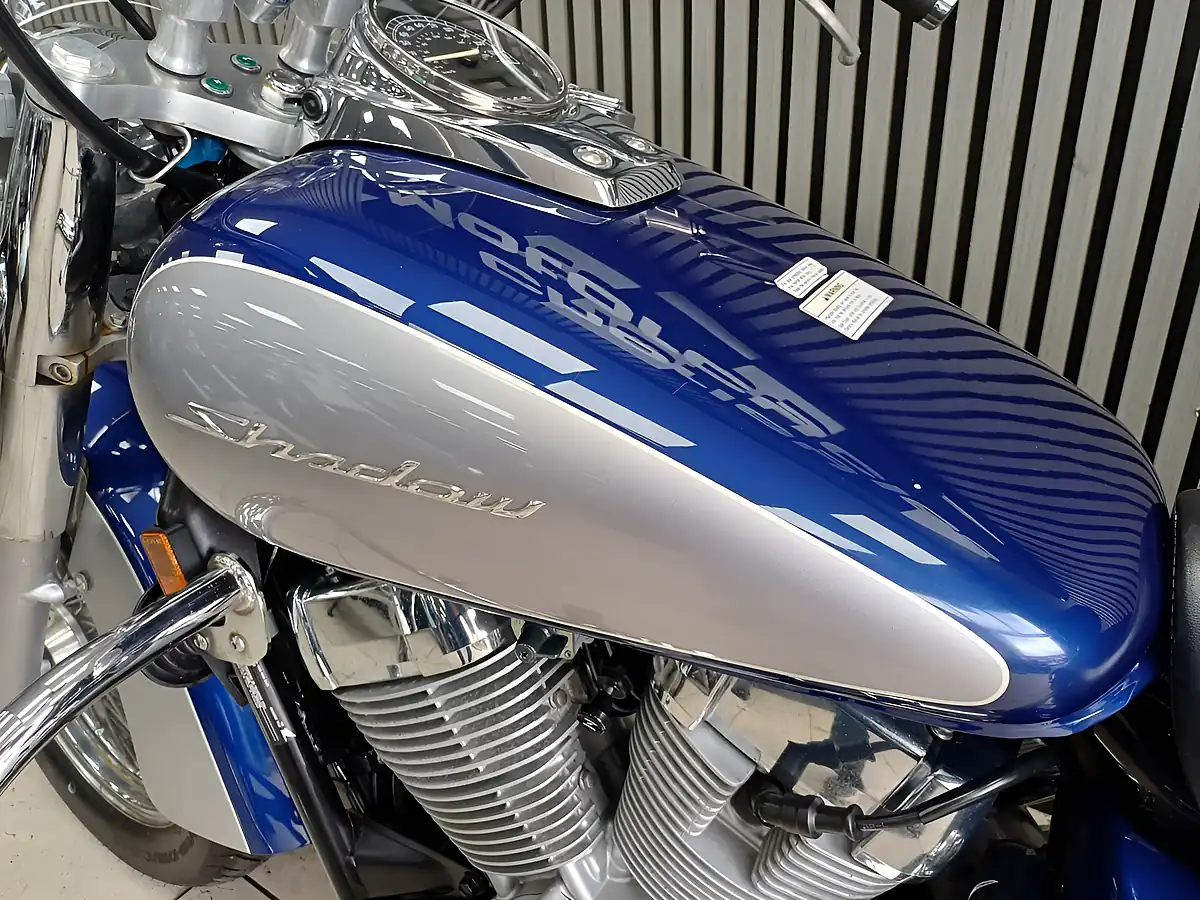 Used 2009 Honda VT750C Blue & Silver - Interior and Exterior details 7
