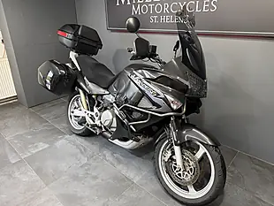 Used 2009 Honda Xl 1000 V-9 Black - Interior and Exterior details 2