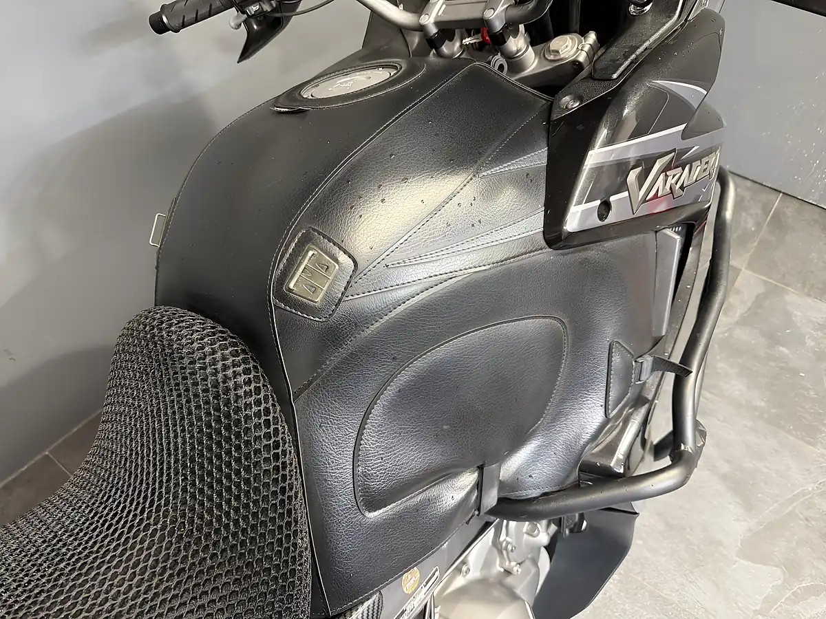 Used 2009 Honda Xl 1000 V-9 Black - Interior and Exterior details 7