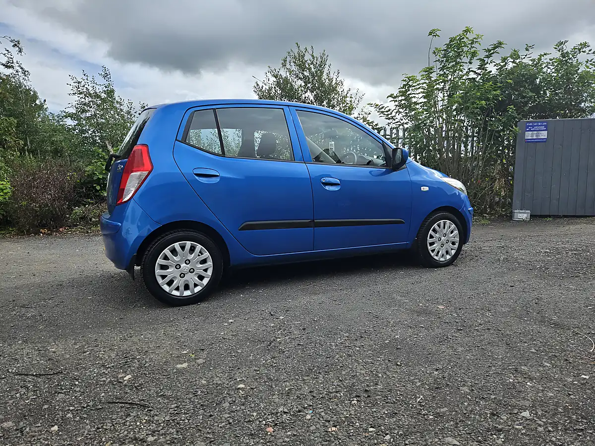 Used 2009 Hyundai I10 Es Blue - Interior and Exterior details 6