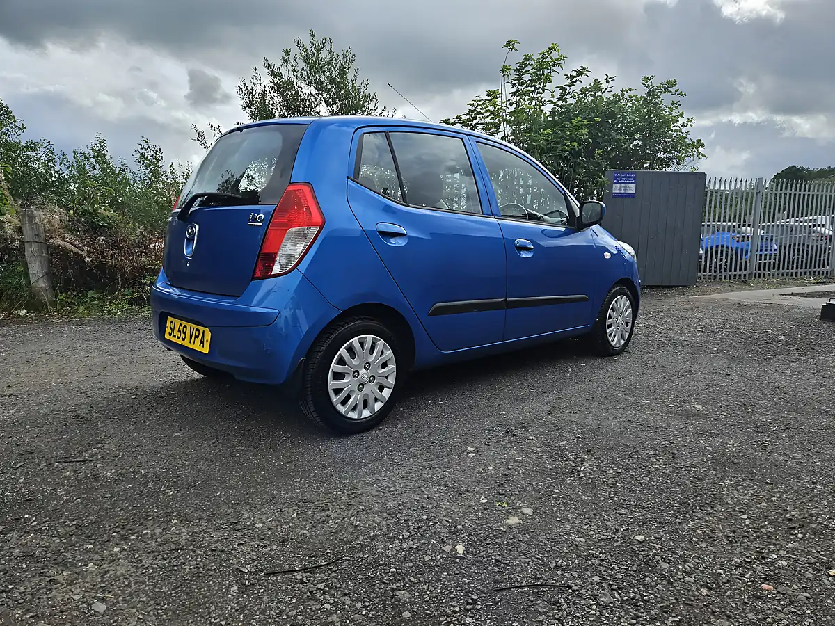 Used 2009 Hyundai I10 Es Blue - Interior and Exterior details 7