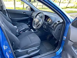 Used 2009 Hyundai I30 Comfort Blue - Interior and Exterior details 10