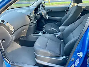 Used 2009 Hyundai I30 Comfort Blue - Interior and Exterior details 15
