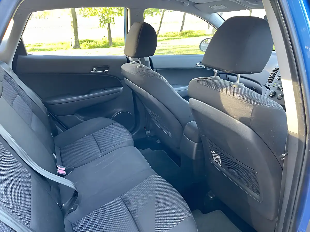Used 2009 Hyundai I30 Comfort Blue - Interior and Exterior details 17