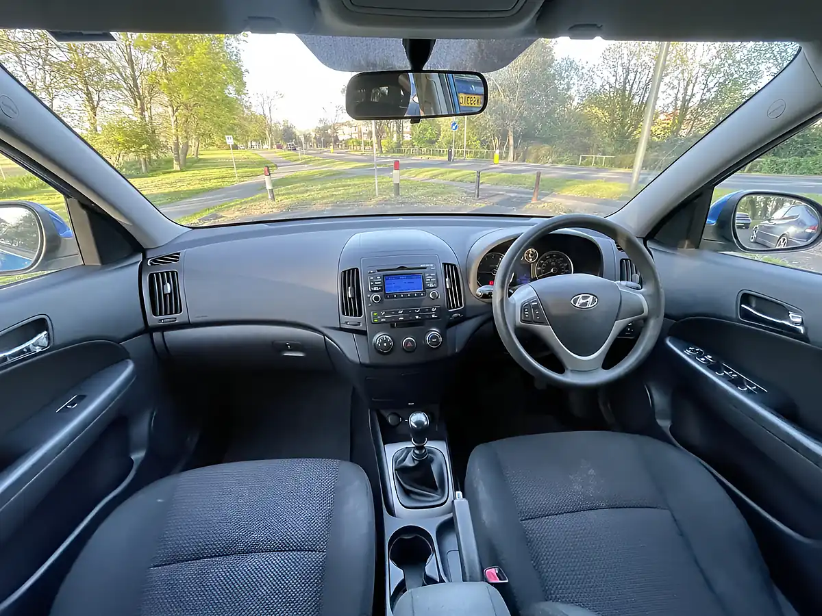 Used 2009 Hyundai I30 Comfort Blue - Interior and Exterior details 19