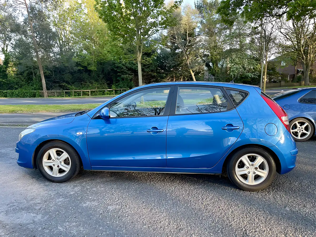 Used 2009 Hyundai I30 Comfort Blue - Interior and Exterior details 7