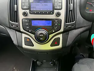 Used 2009 Hyundai i30 Premium Black - Interior and Exterior details 16