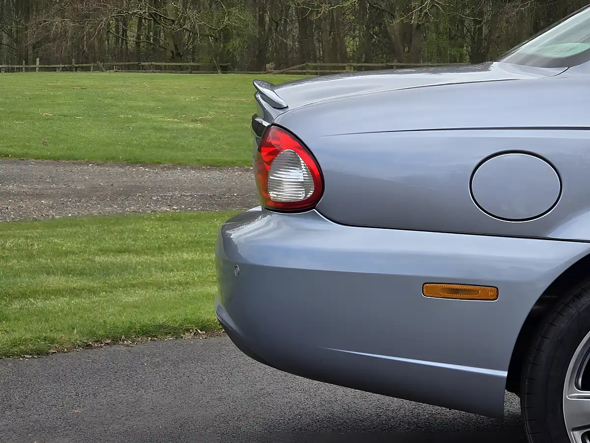 Used 2009 Jaguar X-Type Se Metallic Blue - Interior and Exterior details 17