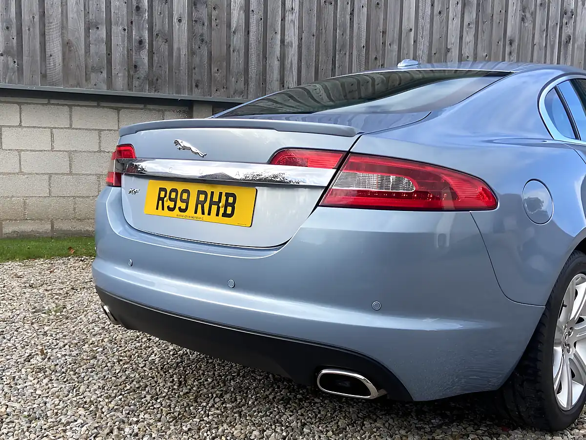 Used 2009 Jaguar Xf Luxury Frost Blue - Interior and Exterior details 17