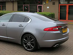 Used 2009 Jaguar Xf Premium Luxury Pearl Grey Metallic - Interior and Exterior details 10