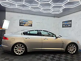 Used 2009 Jaguar Xf Premium Luxury Silver - Interior and Exterior details 10