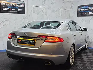 Used 2009 Jaguar Xf Premium Luxury Silver - Interior and Exterior details 9