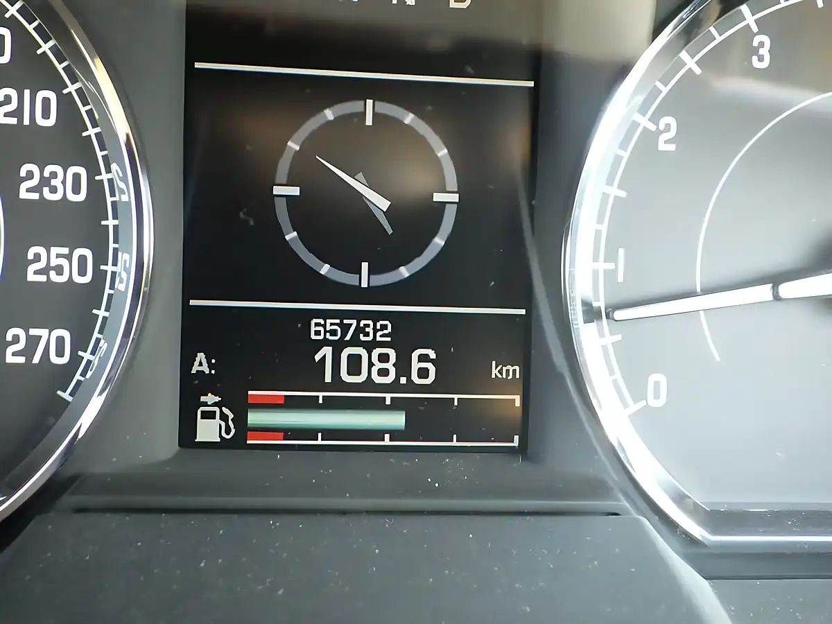 Used 2009 Jaguar Xk Coupe White - Interior and Exterior details 13