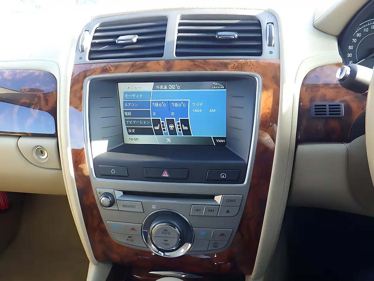 Used 2009 Jaguar Xk Coupe White - Interior and Exterior details 16