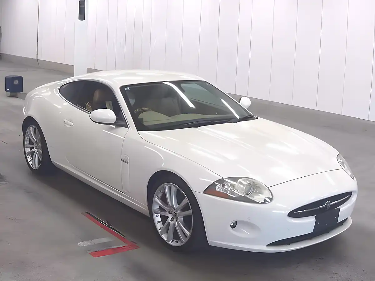 Used 2009 Jaguar Xk Coupe White - Interior and Exterior details 2