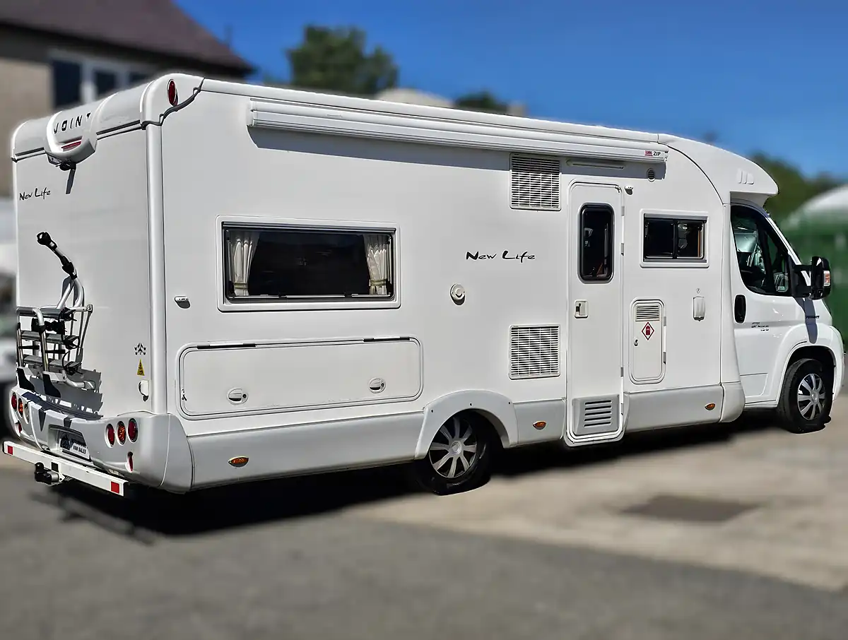 Used 2009 Joint New Life Spl 158 Low Profile - Interior and Exterior details 8
