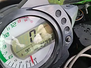 Used 2009 Kawasaki Ninja ZX-10R Green - Interior and Exterior details 18