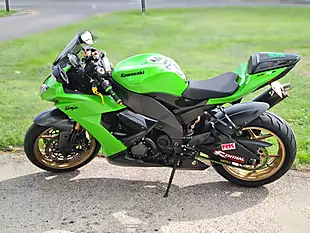 Used 2009 Kawasaki Ninja ZX-10R Green - Interior and Exterior details 8